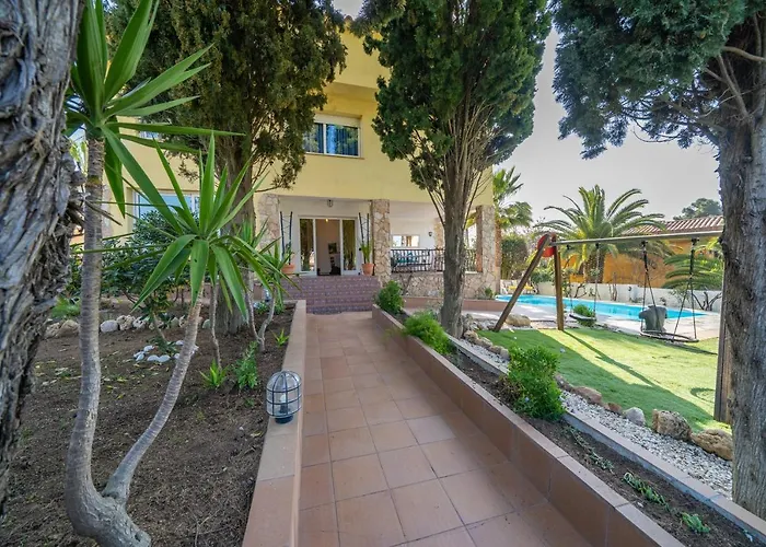 Lux Gallery Familiar Piscina Privada Barbacoa Aire Acondicionado *