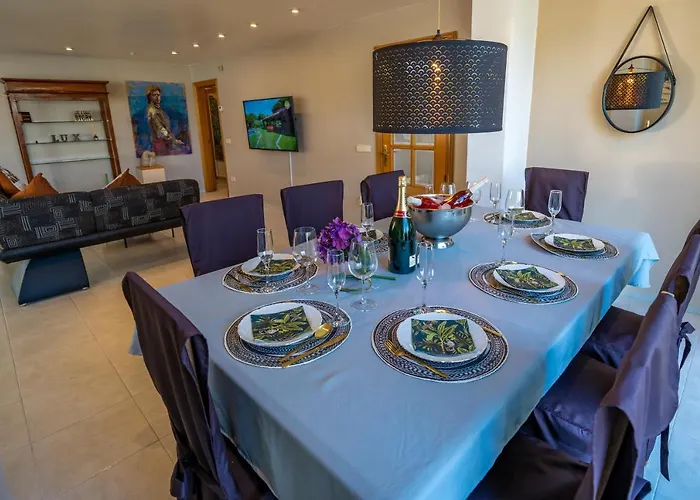 Lux Gallery Familiar Piscina Privada Barbacoa Aire Acondicionado Villa