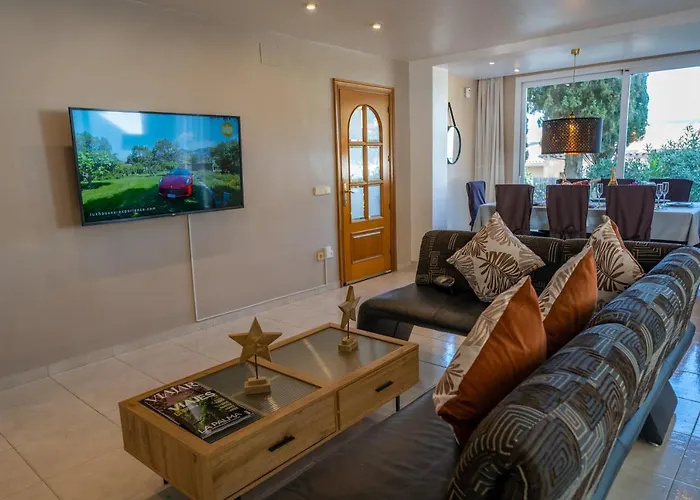 Lux Gallery Familiar Piscina Privada Barbacoa Aire Acondicionado *